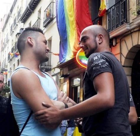 reise für schwule männer nach madrid